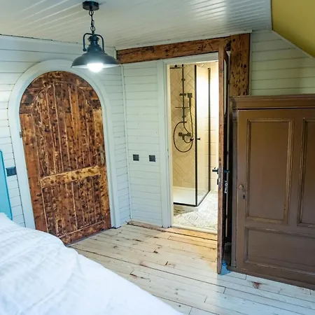 Pensiune Barrique Chambers