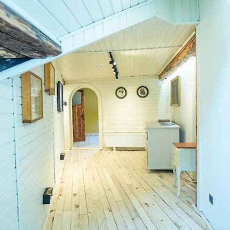 Pensiune Barrique Chambers *